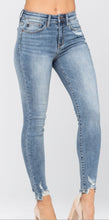 Load image into Gallery viewer, Judy Blue Jeans - Hi-Waist Skinny - Destroyed Hem