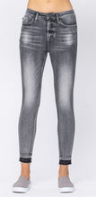 Load image into Gallery viewer, Judy Blue Jeans - Heavy Sand - Released Hem - Grey