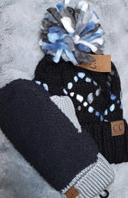 Load image into Gallery viewer, CC Beanie Hat - Chunky Knit Yarn w/ Pom - Black