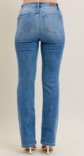 Load image into Gallery viewer, Judy Blue Jeans - Bootcut            Classic Contrast Wash