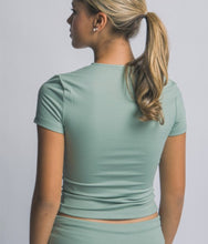 Load image into Gallery viewer, Fitted Short-Sleeve Active Top