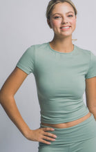 Load image into Gallery viewer, Fitted Short-Sleeve Active Top