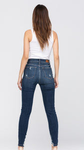 Judy Blue - Destroyed Cropped Skinny