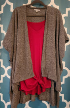 Load image into Gallery viewer, Short-Sleeved Ribbed Cardi