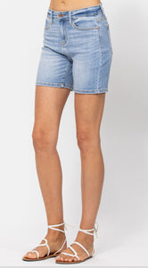 Judy Blue Shorts - Mid Length