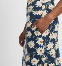 Load image into Gallery viewer, Maxi w/ Pockets - Daisy